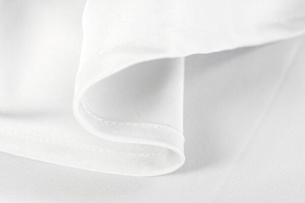 | obrus-bialy-okragly_2520